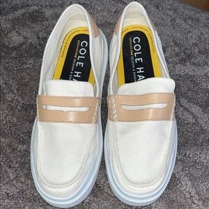 Cole Haan Grand 360 Lightweight Cream and Tan Slip-On Loafers